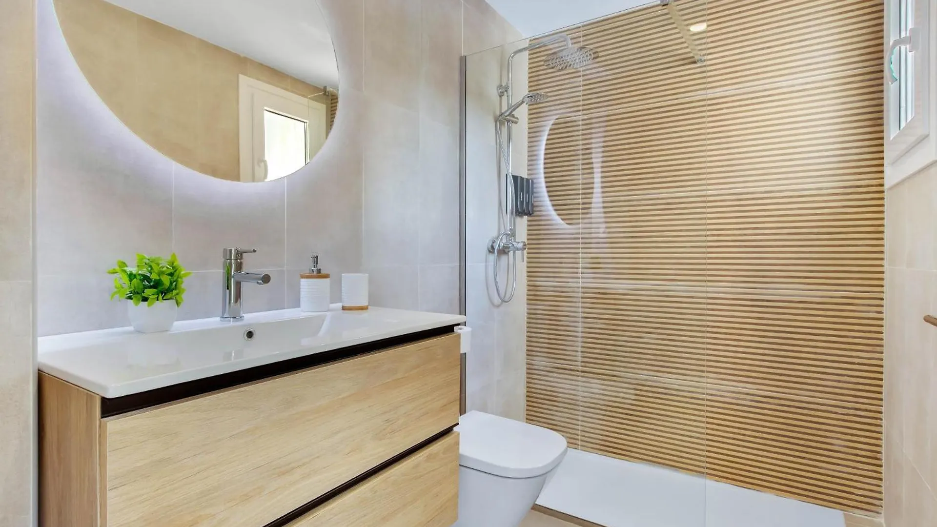 Apartament Sotomar By Ivi Real Estate Torremolinos 0*,  Hiszpania